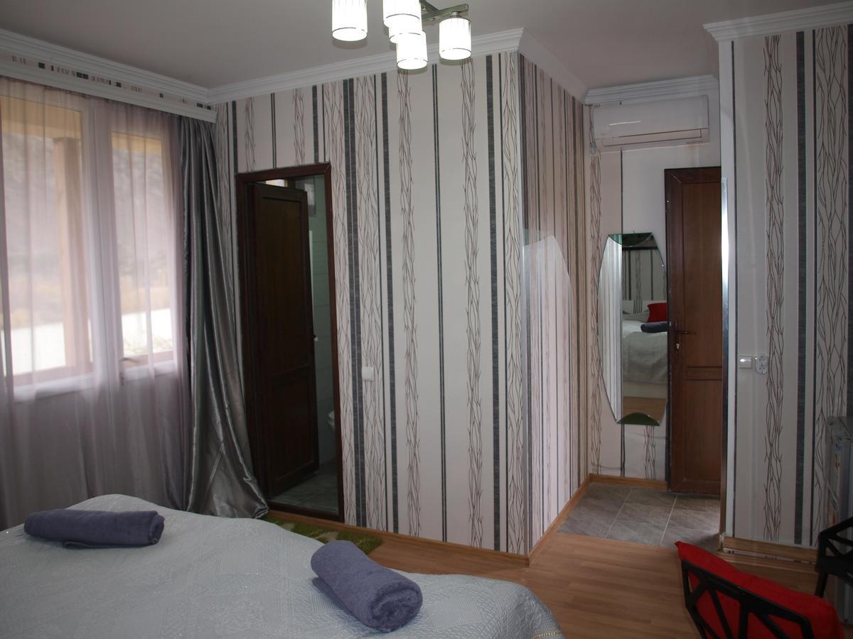 Villa Piano Мцхета Экстерьер фото