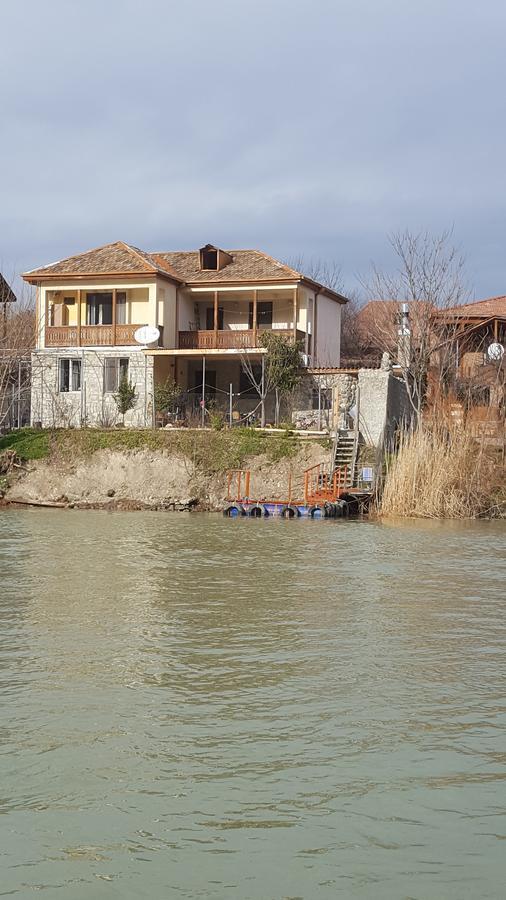 Villa Piano Мцхета Экстерьер фото